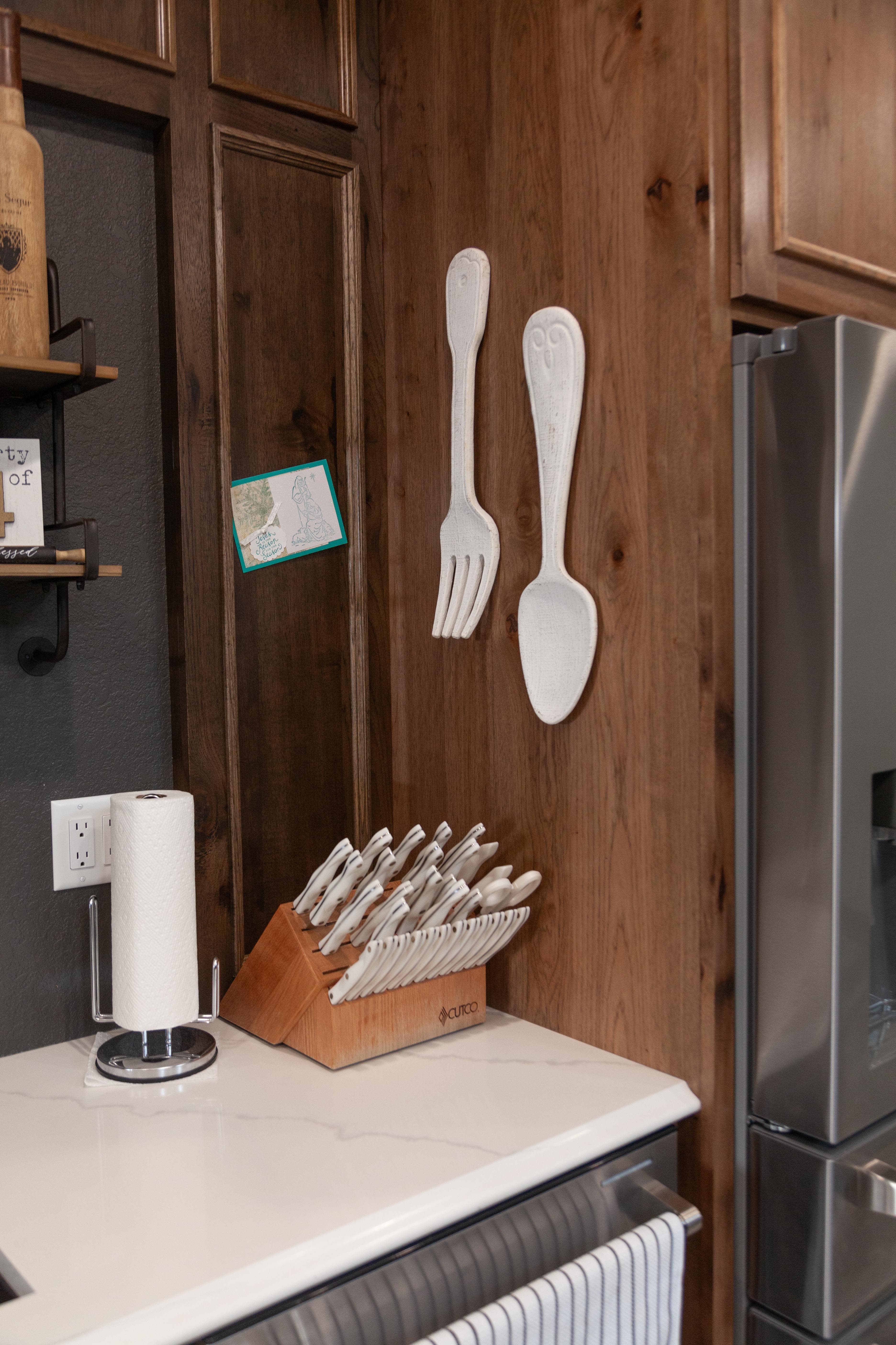 Built-in closet system