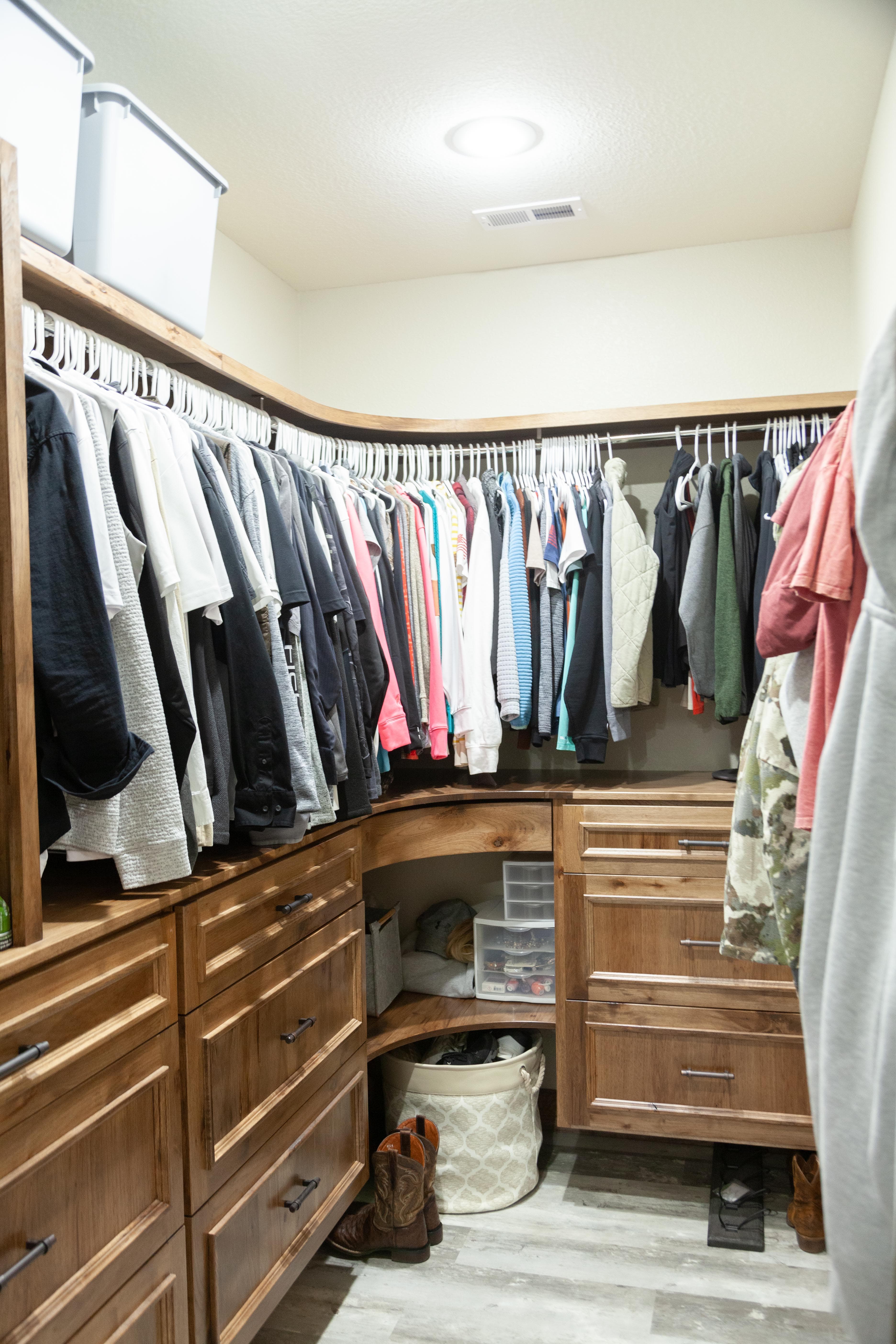 Custom closet design